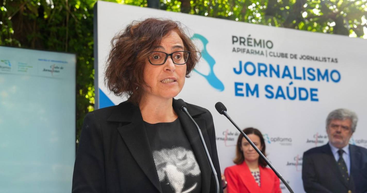 Madeirense Ana Cristina Pereira vence Prémio AMI-Jornalismo Contra a Indiferença