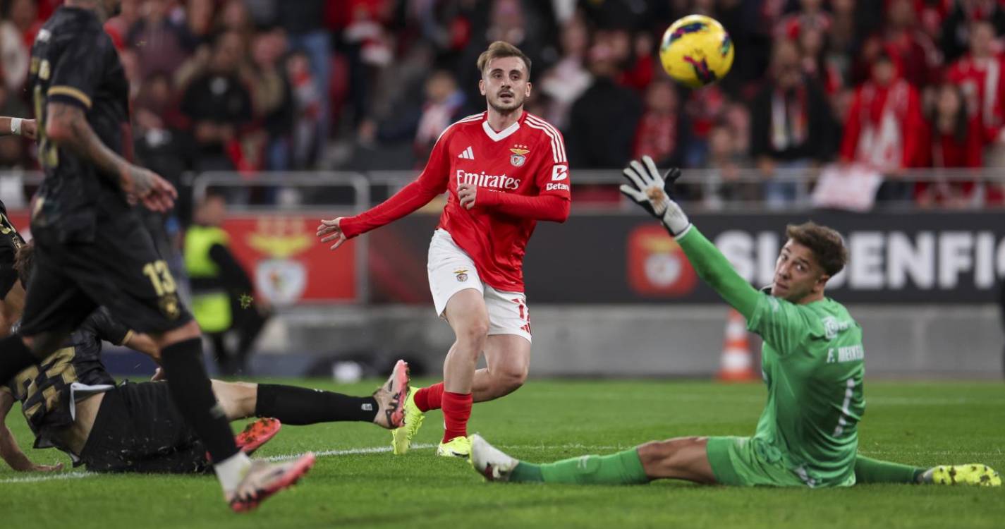 Benfica ‘esmaga’ Estrela da Amadora e avança na Taça de Portugal