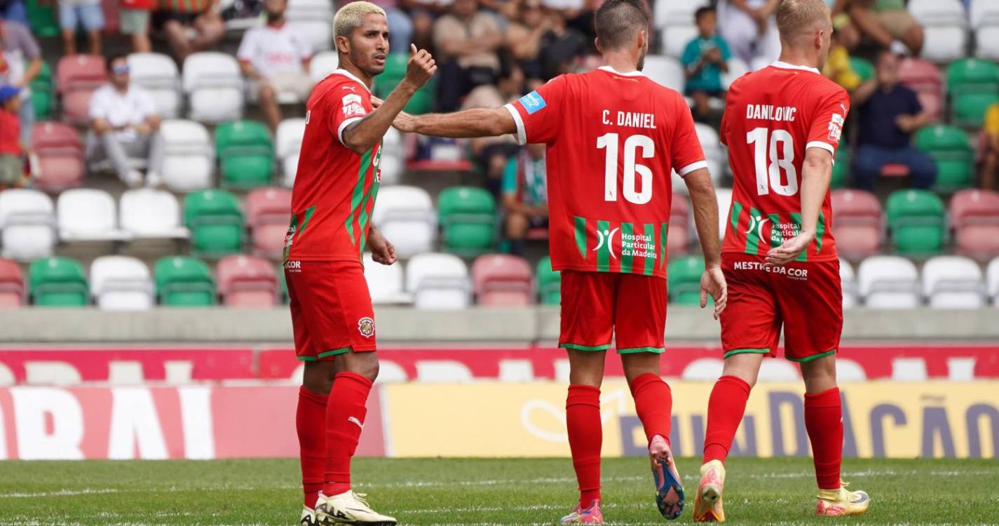 Marítimo fecha treinador até final da semana