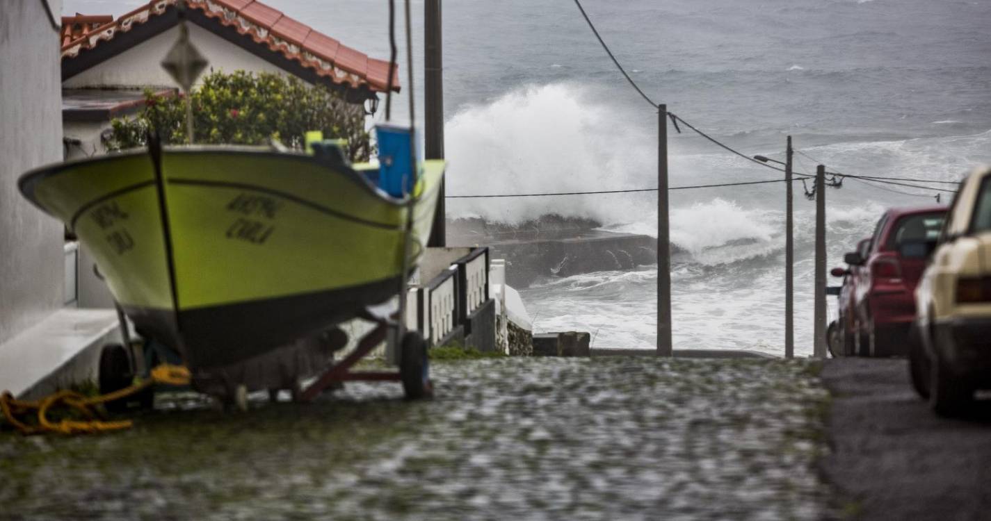 Sismo de magnitude 2,4 na escala de Richter sentido na ilha Terceira