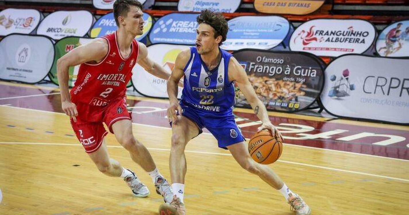 Basquetebol: Madeirense Nuno Sá reforça Galomar