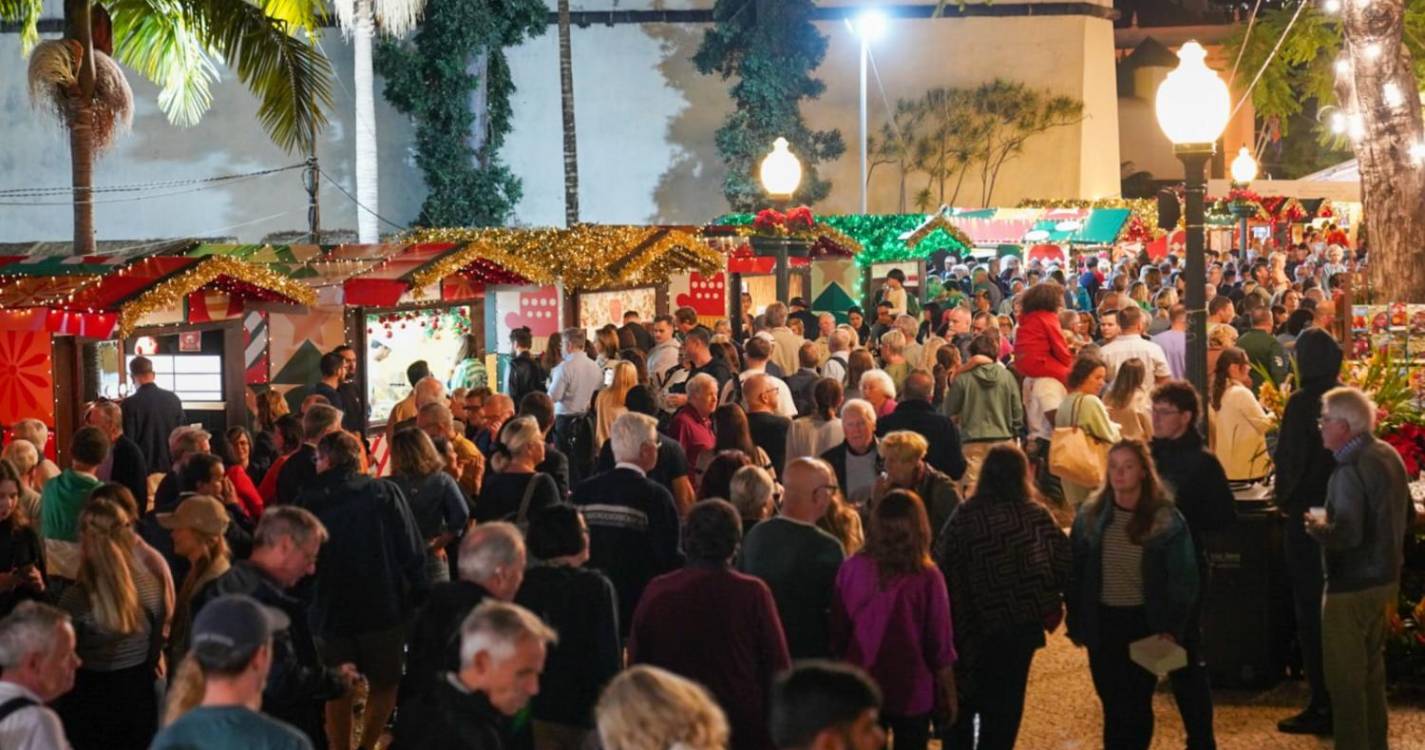 Veja a animação de Natal que enche o Funchal em 40 imagens