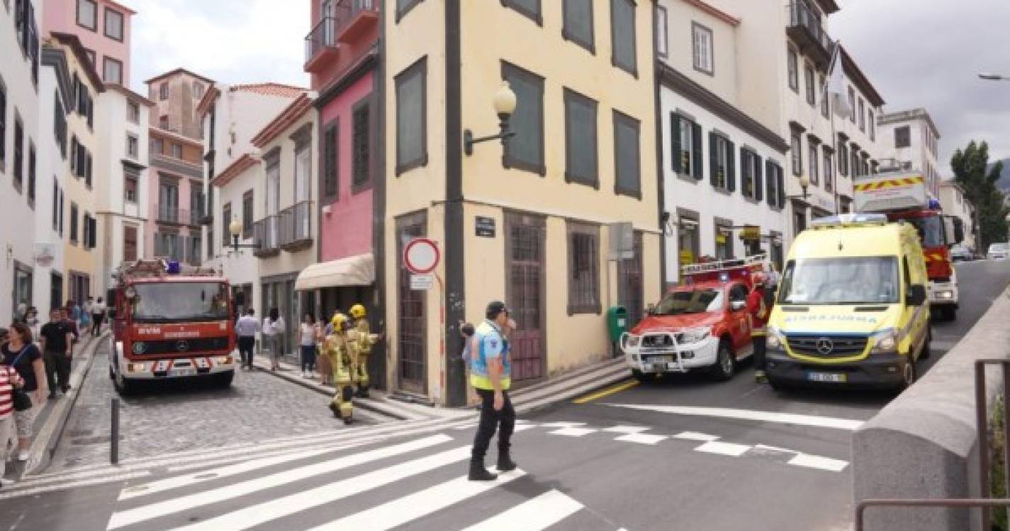 Falso alarme para incêndio na Rua do Esmeraldo mobiliza 2 corporações (com fotos)