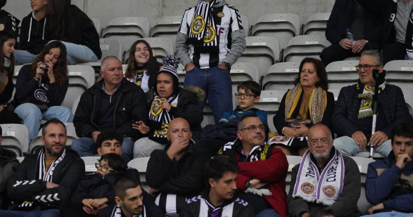 Nevoeiro ameaça na Choupana, mas não demove adeptos (com fotos)