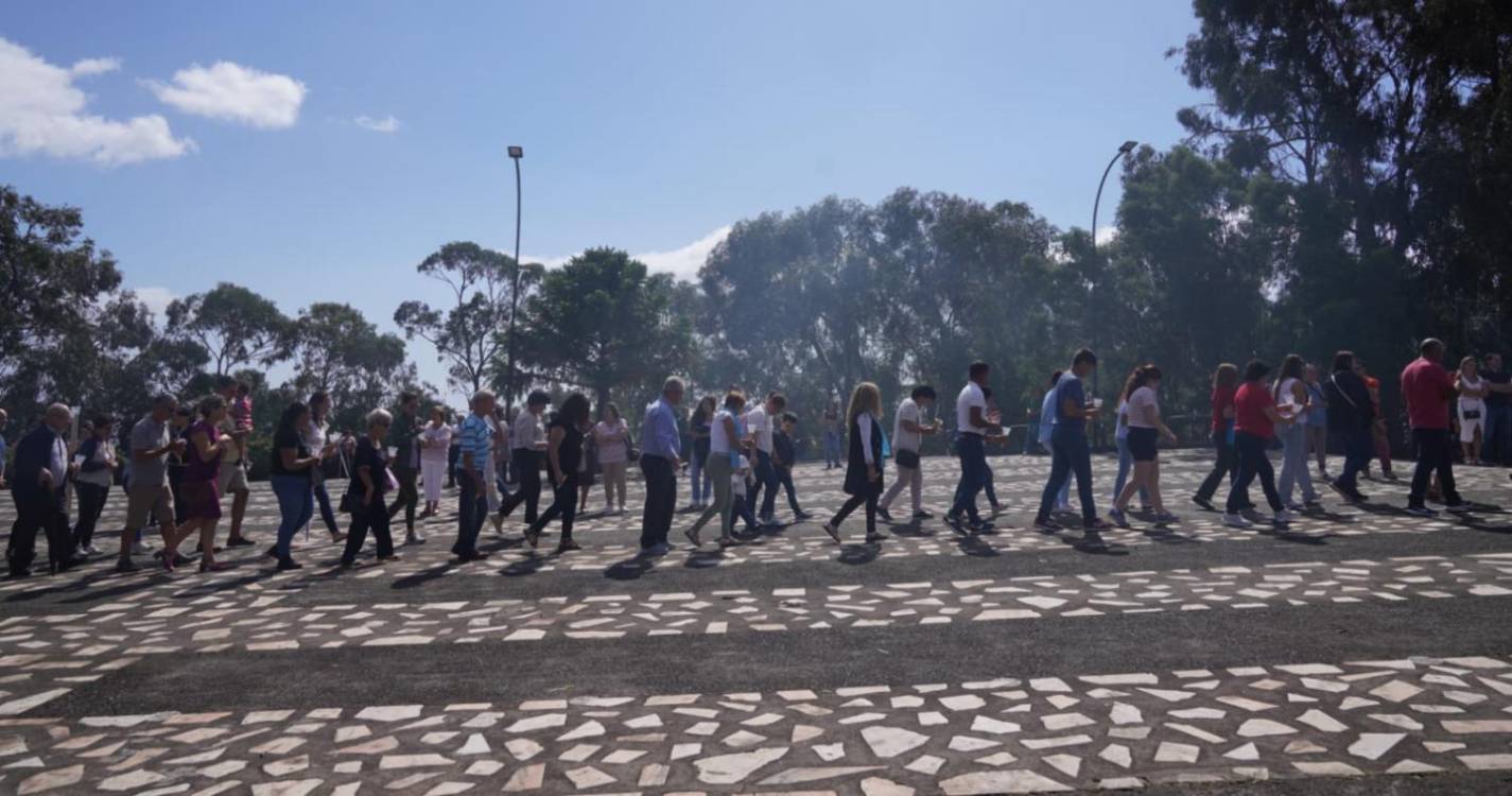 Procissão das velas no Cabo Girão reuniu centenas (com fotos e vídeo)