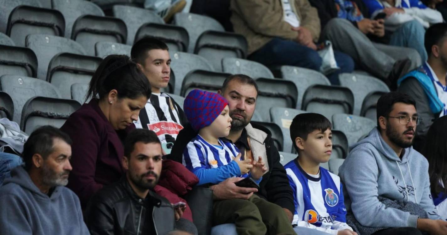 Nevoeiro ameaça na Choupana, mas não demove adeptos (com fotos)