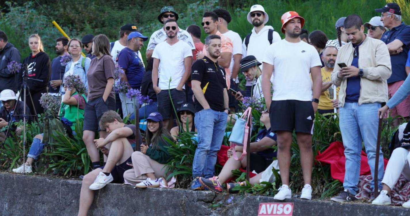 Rali Vinho Madeira: dia decisivo arranca com enchente em Câmara de Lobos