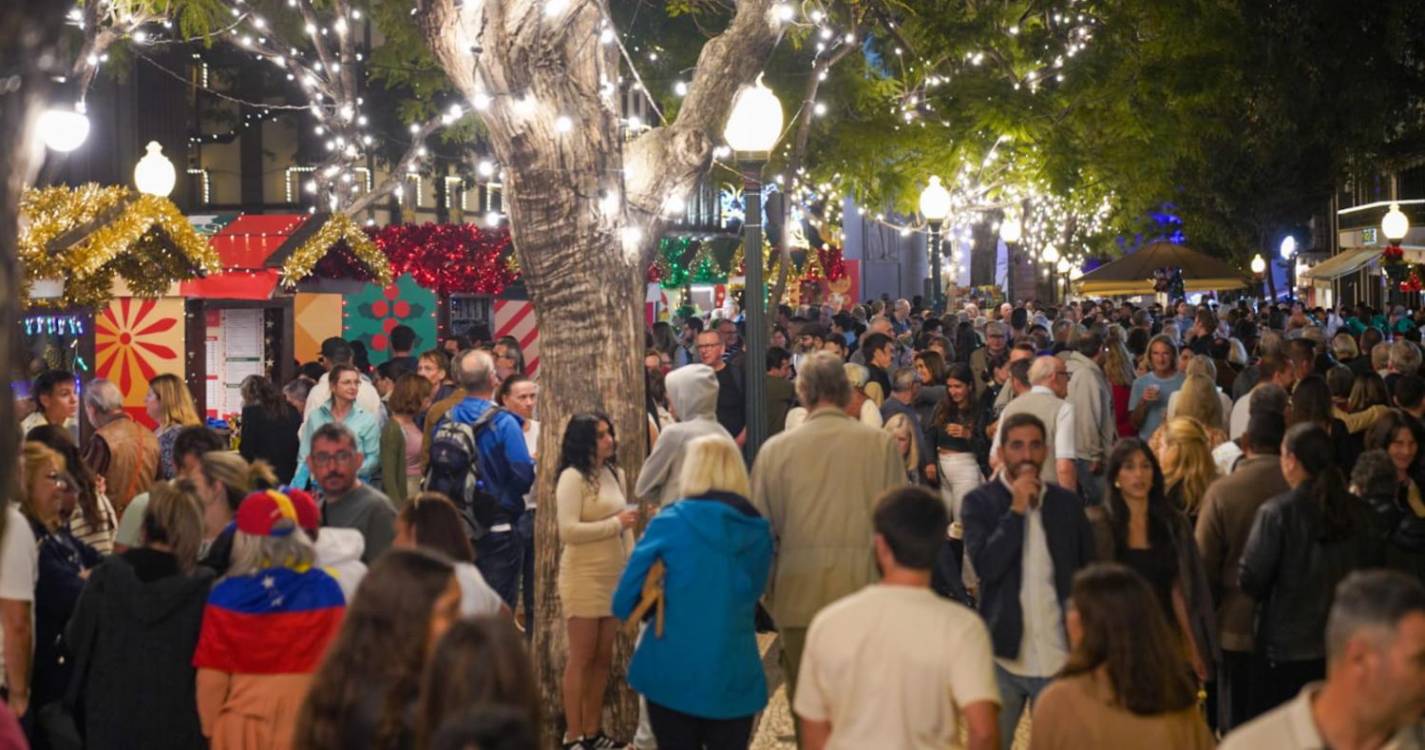 Veja a animação de Natal que enche o Funchal em 40 imagens