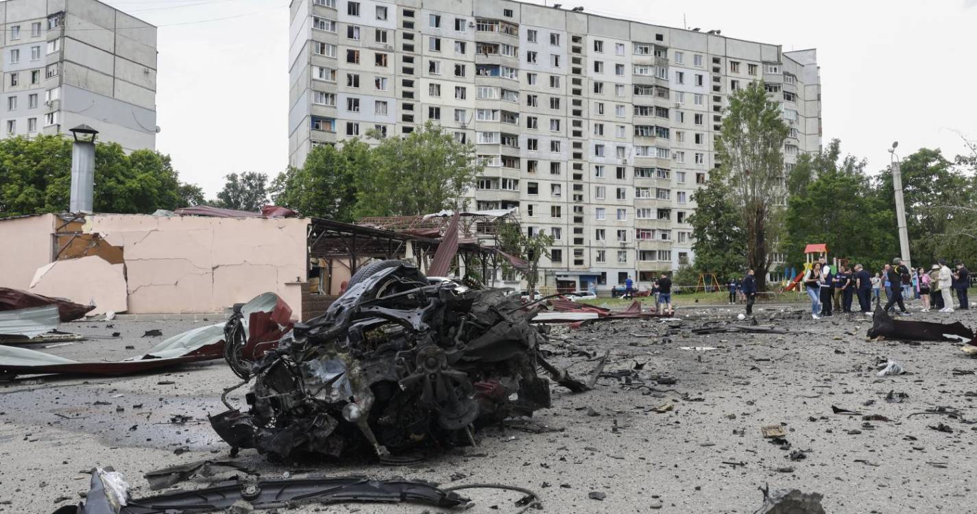 Ucrânia: Pelo menos um morto e seis feridos em ataque a Kharkiv