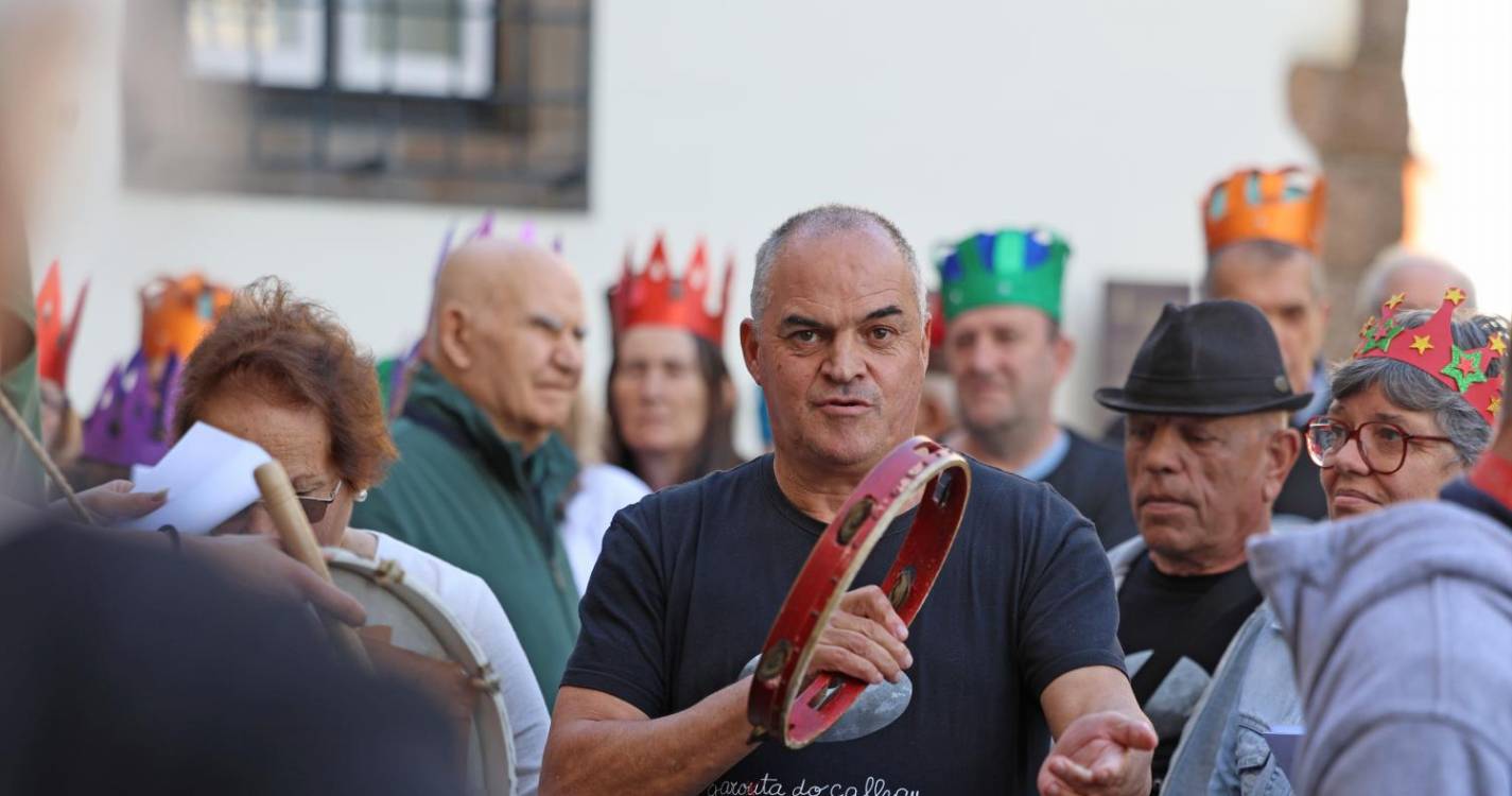 Garouta do Calhau ‘cantou os Reis’ na Assembleia