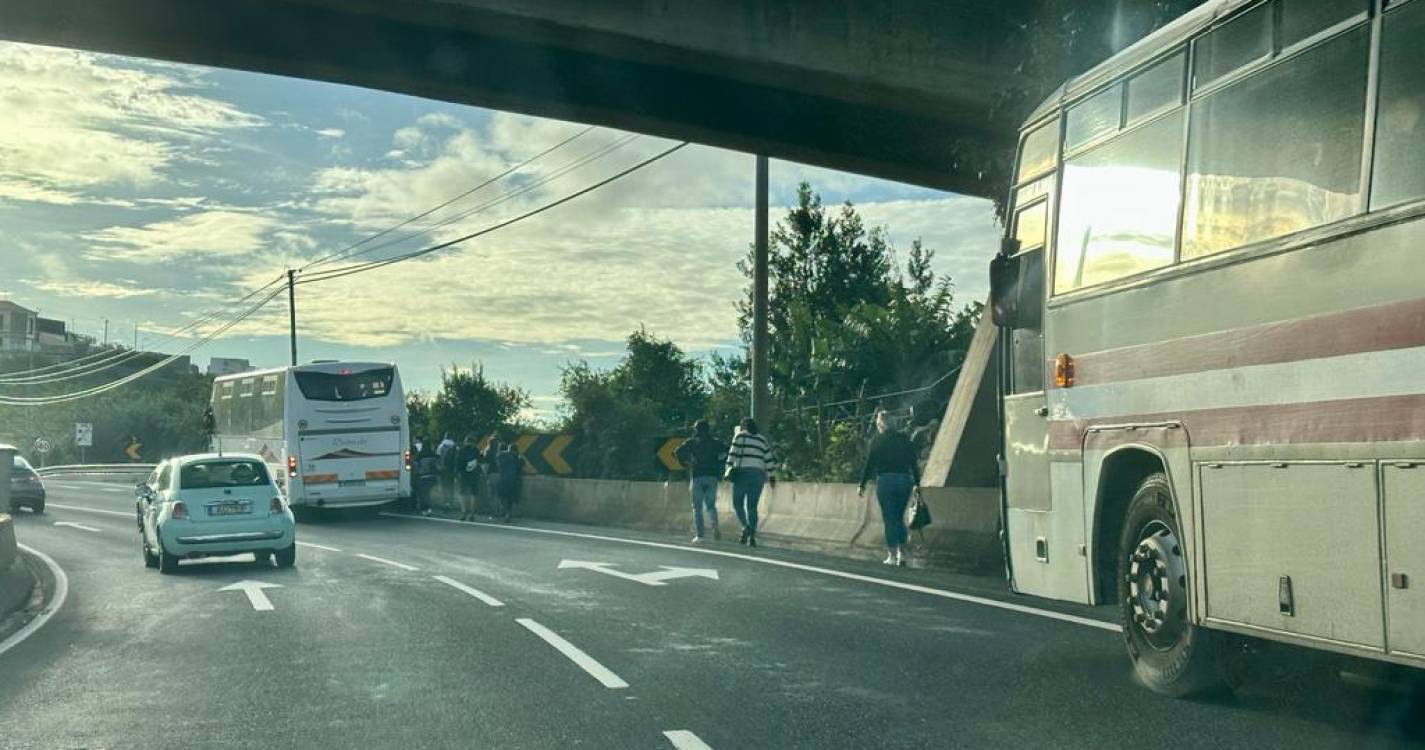 Operação de transfer em plena via rápida em Santa Rita