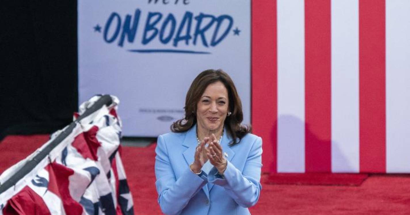 Kamala Harris promete “merecer e ganhar” nomeação democrata contra Trump