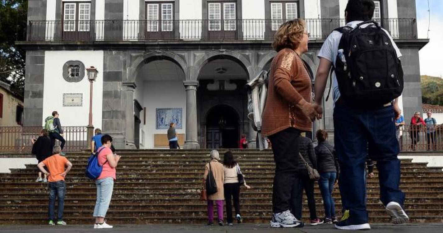 Diocese do Funchal: paróquias encerram maio com procissões das velas