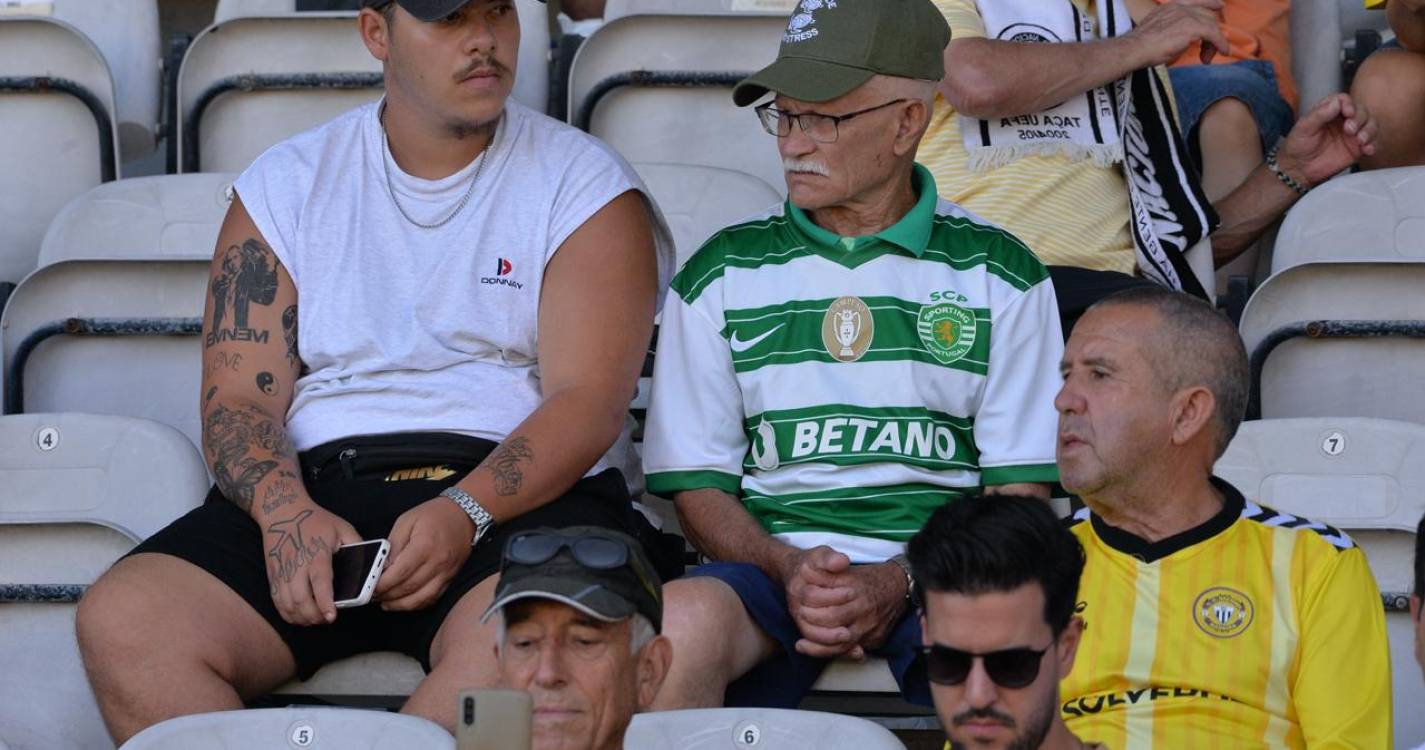 Nacional x Sporting: veja quem está nas bancadas do Estádio da Madeira