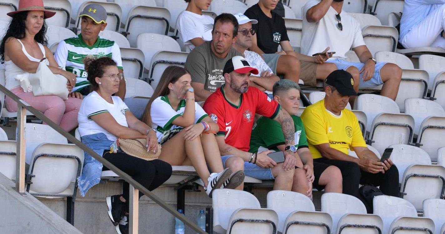 Nacional x Sporting: veja quem está nas bancadas do Estádio da Madeira