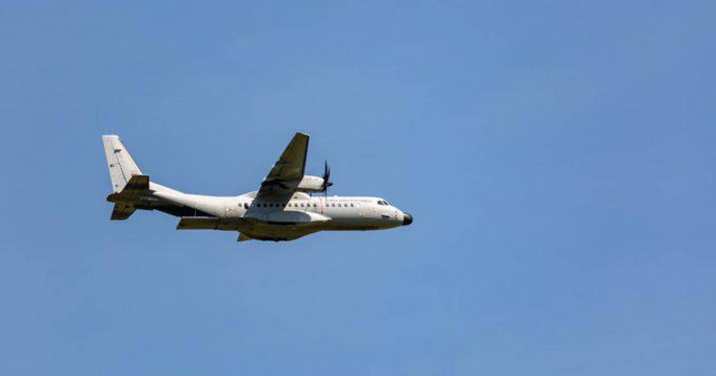 Dois doentes transportados ontem pela Força Aérea entre o Porto Santo e a Madeira