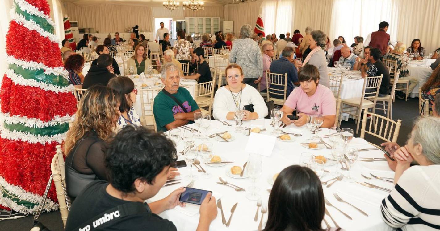 Almoço solidário n’ ‘O Forte’ reúne 130 pessoas (com fotos)