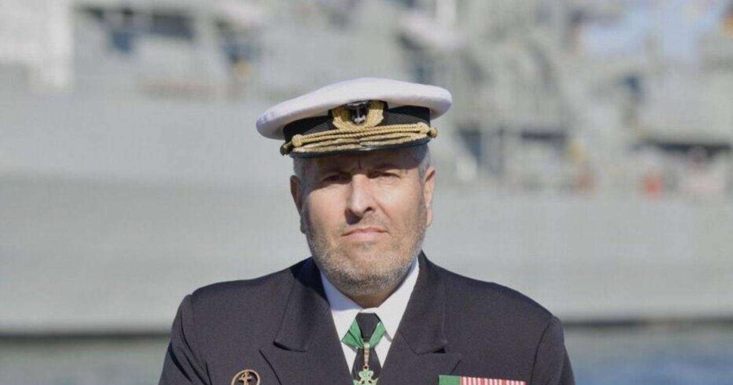 Vice-almirante Nobre de Sousa assume hoje chefia da Armada