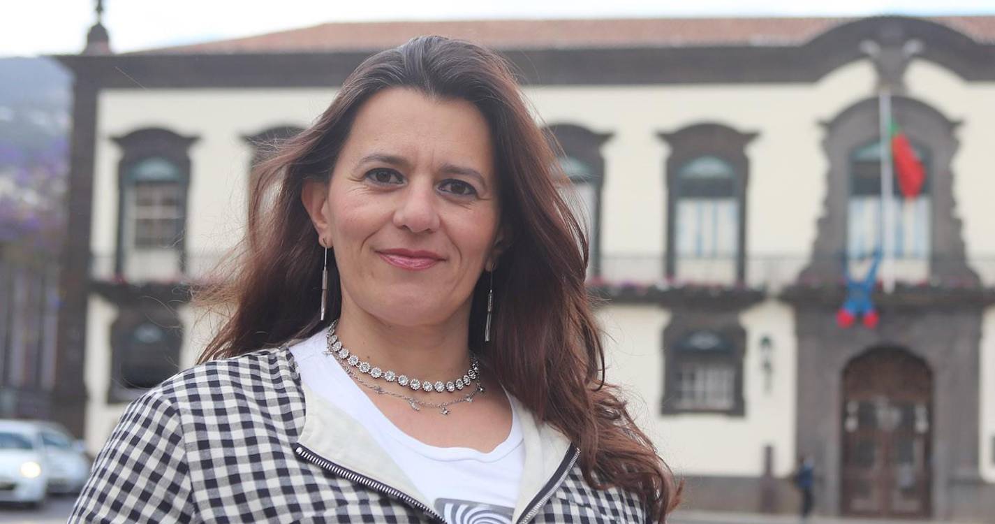 PS condena “postura não dialogante” de Cristina Pedra sobre orçamento municipal