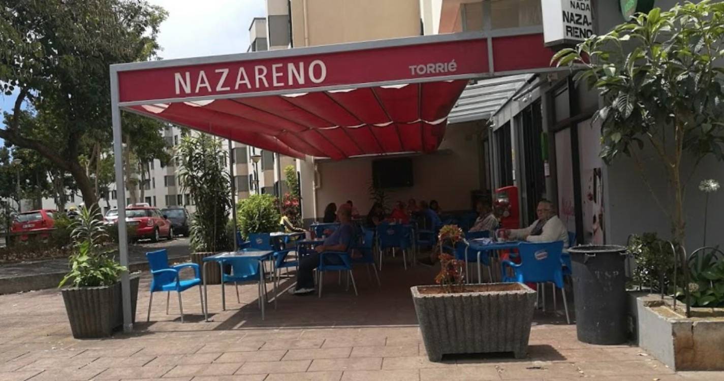 Dois encapuzados assaltam bar na Nazaré