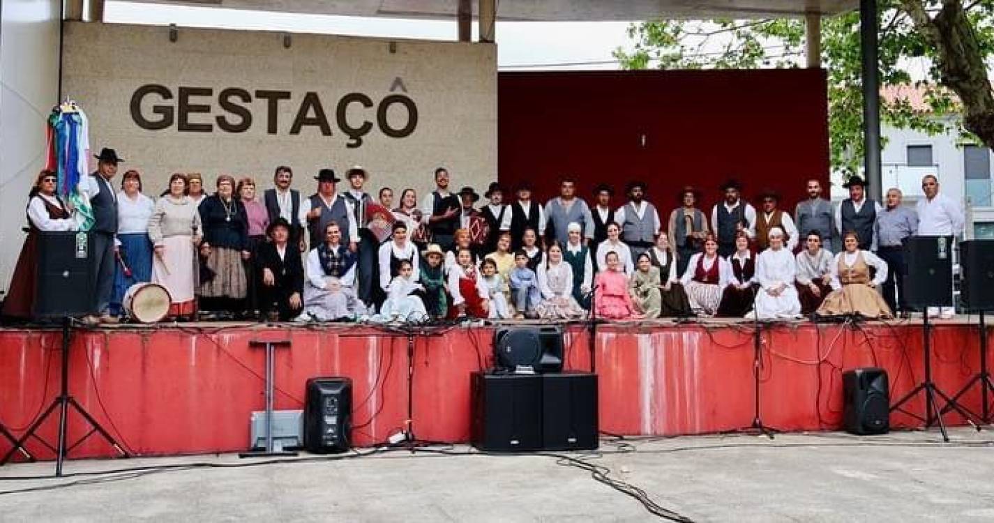 Rancho folclórico de Gestaçô na Festa do Chícharo