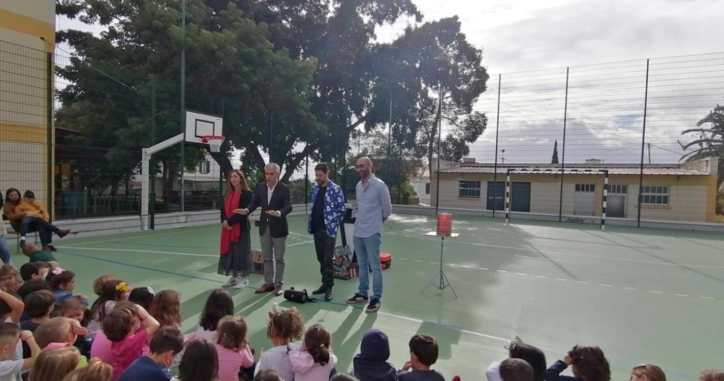 Junta Freguesia de são Pedro anima Natal das escolas