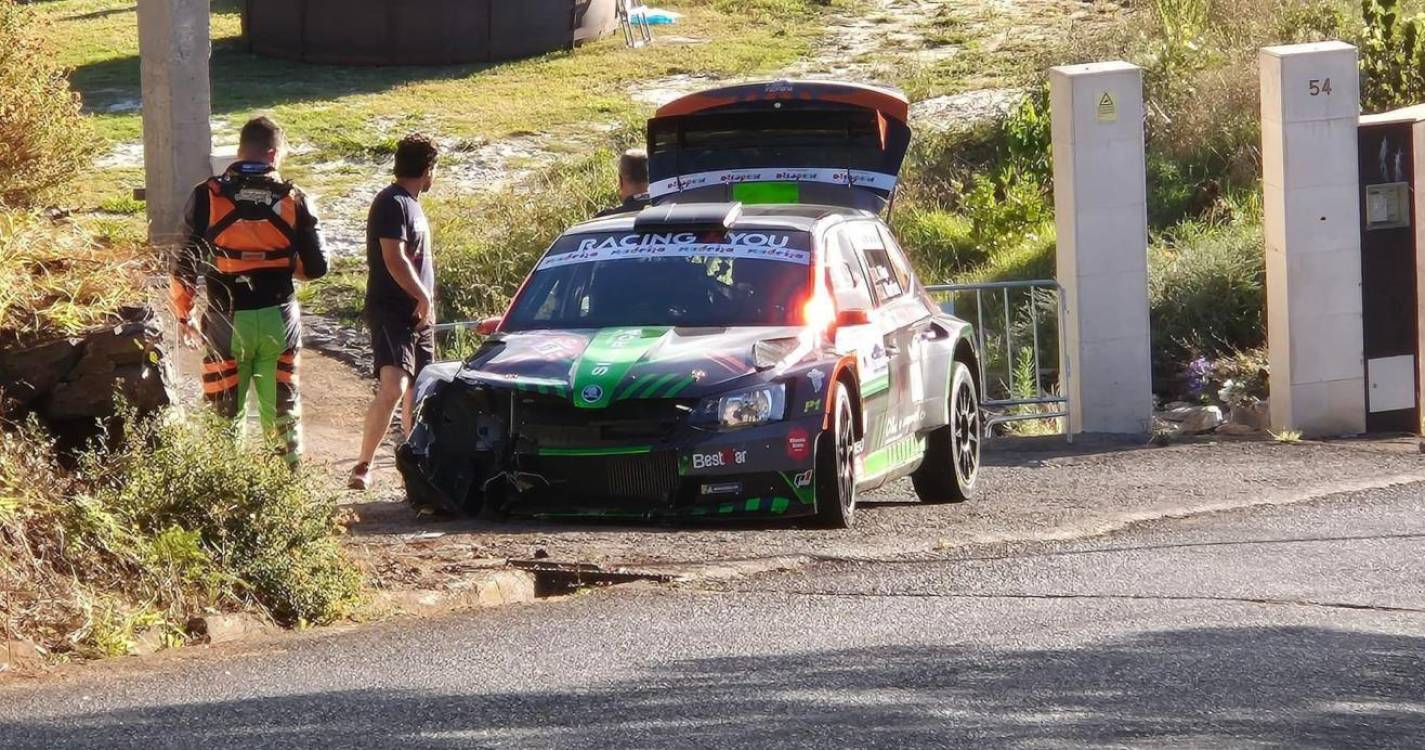 Rali: Ricardo Filipe bateu de frente no free practice (com vídeo)