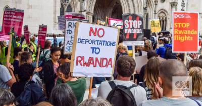 O Presidente do Ruanda prometeu que, se o Reino Unido não avançar com um plano de deportação de migrantes, o país africano “devolverá o dinheiro”.