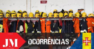 Queda de árvore no centro de Câmara de Lobos mobiliza bombeiros