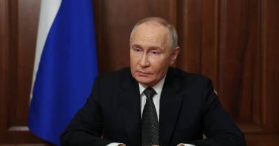 Em setembro de 2015, Putin ordenou uma operação militar que impediu a deposição de al-Assad.