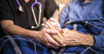 Associação exige à tutela “investimento urgente” nos cuidados paliativos no SNS.