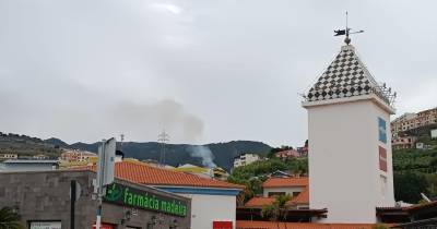 Coluna de fumo capta atenção de transeuntes perto do MadeiraShopping