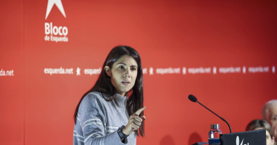 Num projeto de lei que vai dar hoje entrada no parlamento, o Bloco de Esquerda propõe esta amnistia “como forma de assinalar os 50 anos da fundação da democracia portuguesa,”.