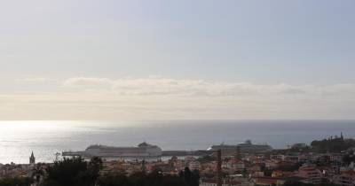 Funchal recebe quatro navios neste fim de semana com mais de 12 mil pessoas