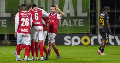 Nacional despede-se da Taça da Liga com derrota