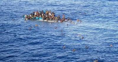 O barco afundou-se no domingo no rio Lukenie, quando atravessava o território de Kutu, na província de Mai-Ndombe.