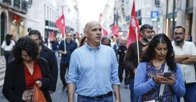 O secretário-geral do Partido Comunista Português (PCP), Paulo Raimundo, durante a manifestação nacional organizada pela CGTP-IN.