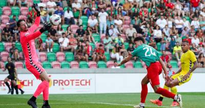 Marítimo e Nacional, em jogo da final do torneio da Autonomia, no Estádio dos Barreiros.