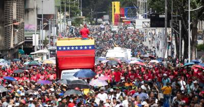 Na Bolívia, o ex-Presidente Evo Morales (2006-2009) também se pronunciou há dias, felicitando Maduro