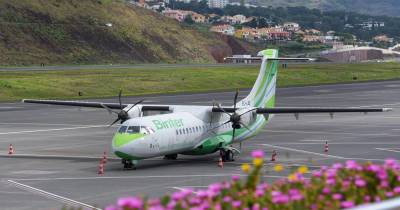 A Binter realiza quatro voos diários entre as duas ilhas do arquipélago da Madeira.