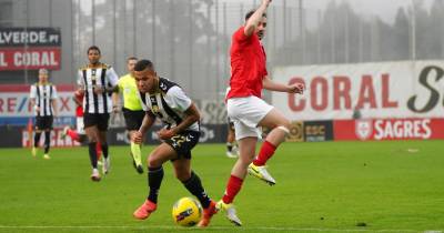 Nacional e Benfica empatados ao intervalo