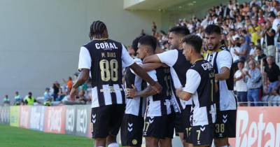 Nacional vence Farense ao intervalo