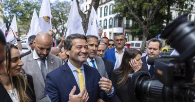 Ventura admite que deputados regionais viabilizem governo para evitar o “caos”
