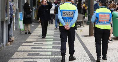 Governo propõe aumento de 300 euros aos polícias, a serem pagos até 2026