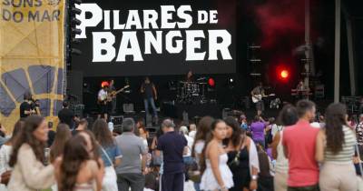 Banda de rock abriu o palco do festival que acontece hoje no Parque de Santa Catarina.