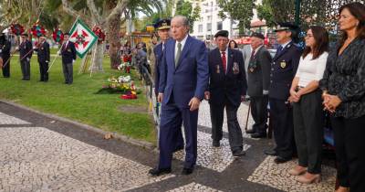 O representante da República começou o seu discurso, na cerimónia do 106, aniversário do armistício da Grande Guerra, 50º aniversário do fim da guerra do Ultramar e 101º aniversário da Liga de Combatentes, manifestando o seu agradecimento à Liga de Combatentes, e, em particular, núcleo do Funchal.