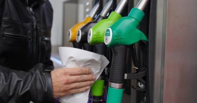 Combustíveis: gasolina desce, gasóleo sobe