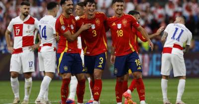 Jogadores espanhóis festejaram no final a vitória ante a Croácia.