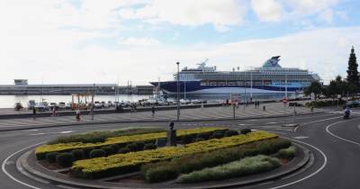 Marella Explorer 2 em escala no Funchal