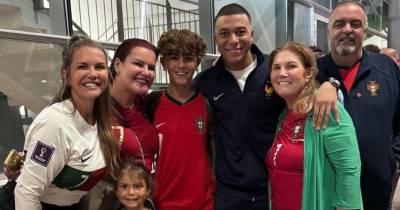 Família Aveiro partilha foto com Mbappé